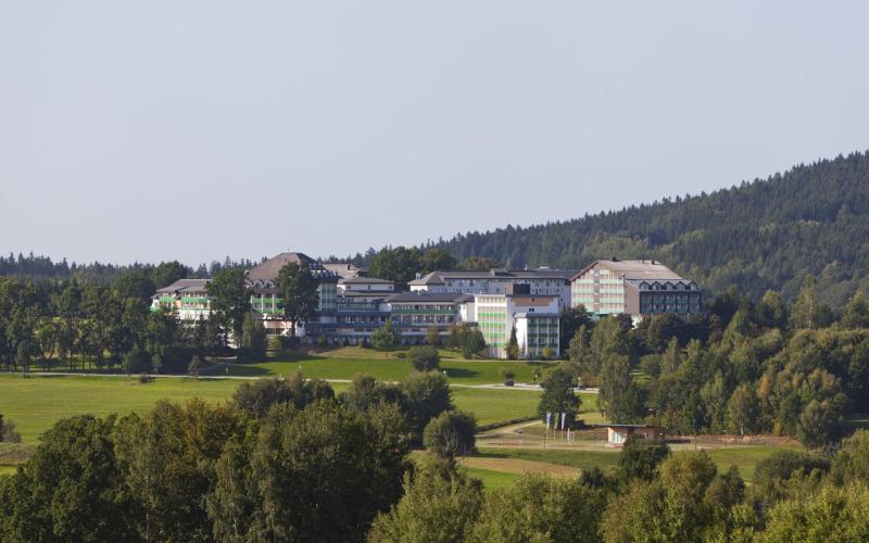 Aussenansicht des Hotels Moorheilbad Harbach