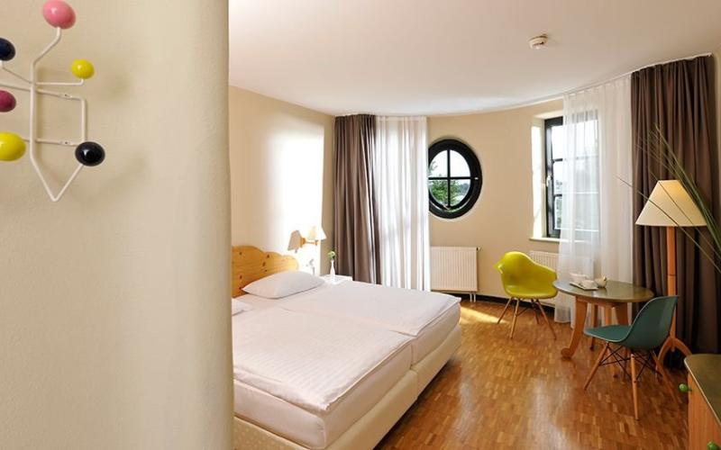 Zimmerbeispiel im Rogner Bad Blumau