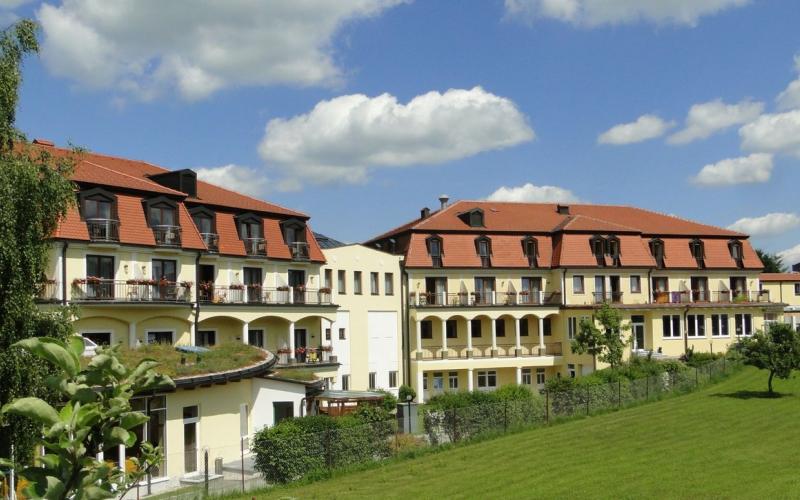 Aussenansicht des Kurhotels Moorbad Bad Großpertholz