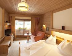 Landhotel Strasserwirt Beispiel eines Doppelzimmers "Hausberg" im Landhotel Strasserwirt