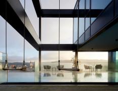 Impulshotel Freigold - Infinitypool mit Blick in die Ferne