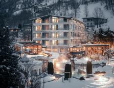 Aussenansicht des Wellnesshotels Sendlhofer´s im Winter