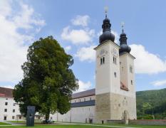 Aussenansicht des Hotels JUFA Stift Gurk