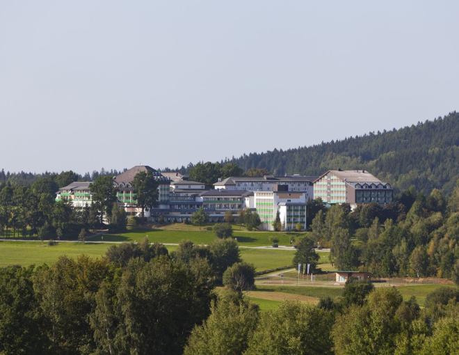 Aussenansicht des Hotels Moorheilbad Harbach