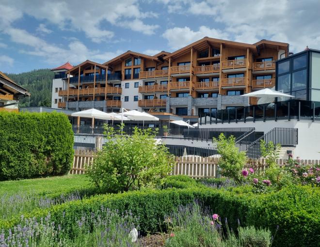 Aussenansicht des Hotels Ferienwelt Kesselgrub